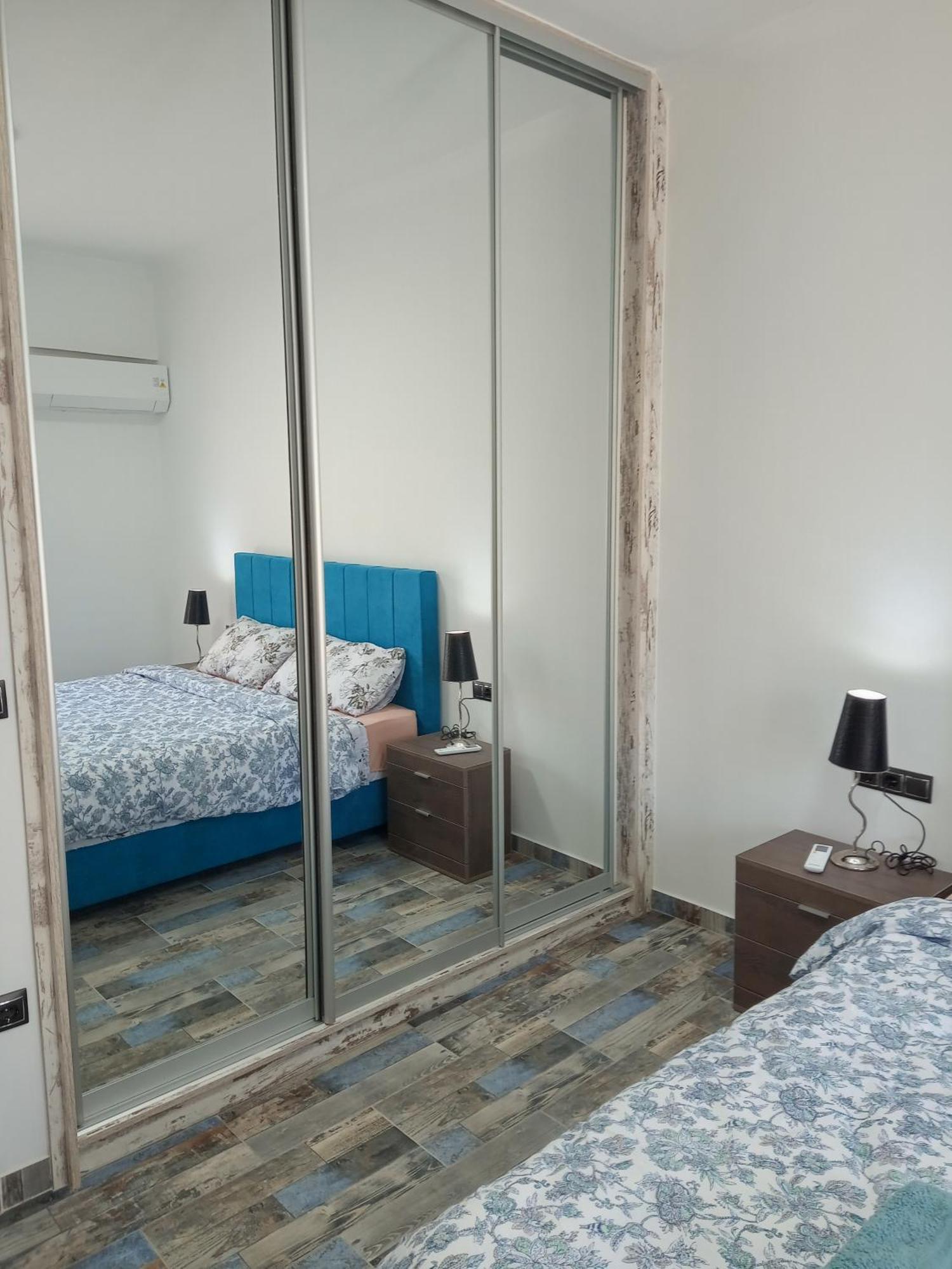 δίπλα στο Intercontinental! Apartment Athens